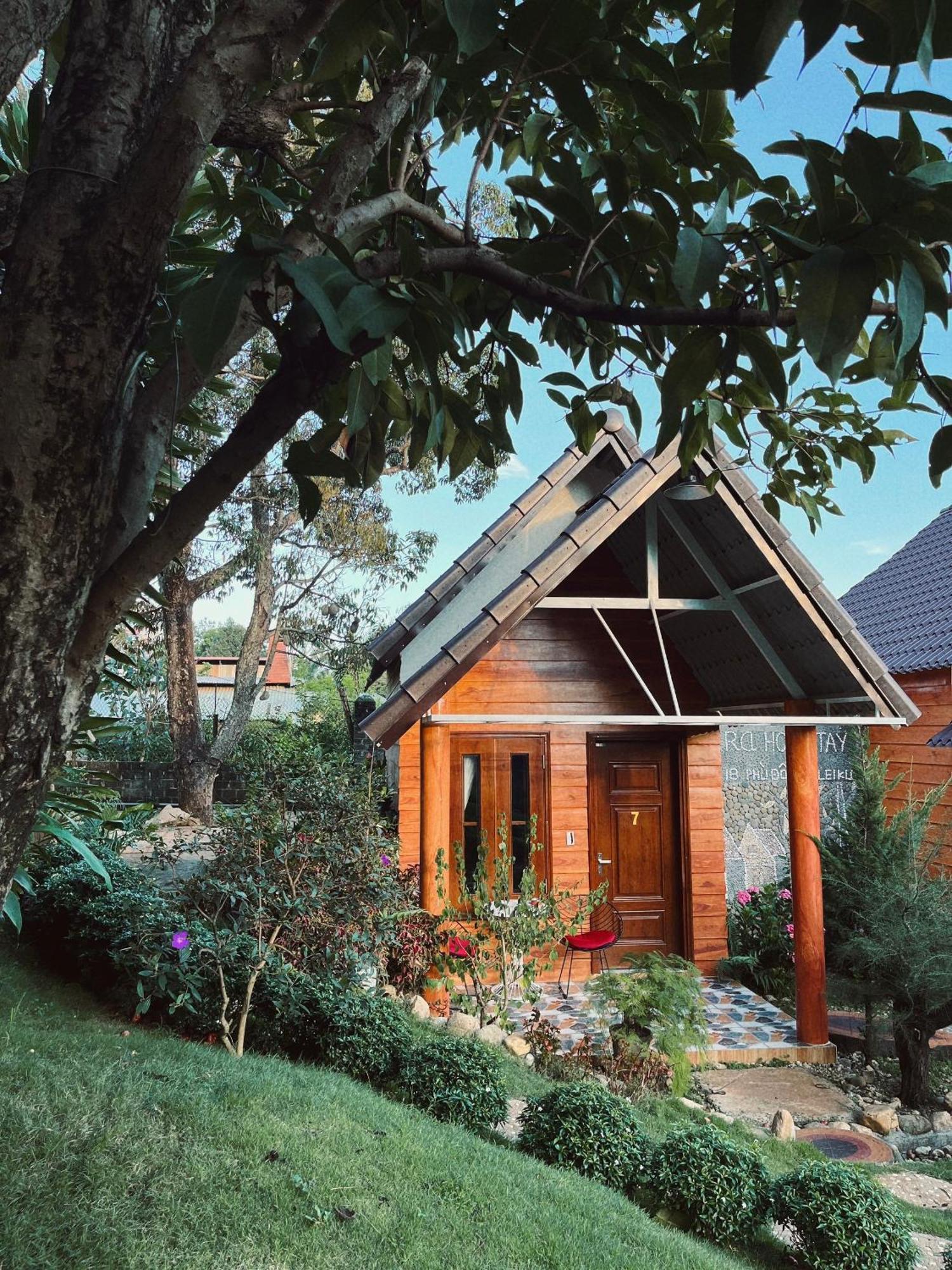 Sora Homestay Pleiku Exteriér fotografie